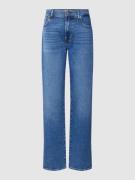 Straight leg jeans in 5-pocketmodel, model 'Ellie'