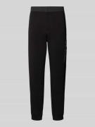 Regular fit sweatpants met cargozak