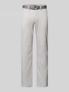 Slim fit chino met riem