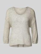 Gebreide pullover met V-hals, model 'sissel'