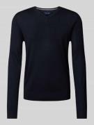 Gebreide pullover met V-hals