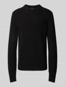 Gebreide pullover met ronde hals