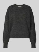 Gebreide pullover met ronde hals