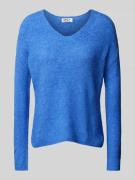 Regular fit gebreide pullover met V-hals, model 'CAMILLA'