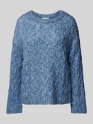 Gebreide pullover met kabelpatroon, model 'Omhu'