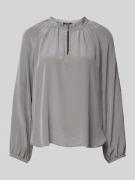 Blouse met druppelvormige hals