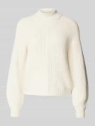 Regular fit gebreide pullover van zachte viscosemix, model 'KATIA'