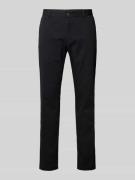 Slim fit chino met ceintuurlussen, model 'Hank'