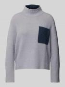 Gebreide pullover met borstzak