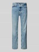 Straight leg jeans met labeldetail