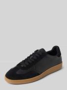 Leren sneakers met labeldetail, model 'FINLEY'