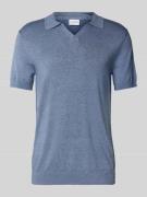 Slim fit poloshirt met V-hals, model 'Ecovero'