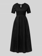 Maxi-jurk met V-hals, model 'BRONZO'