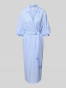 Midi-jurk met strikceintuur