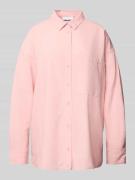 Blouse met extra brede schouders en borstzak