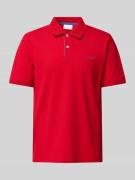 Regular fit poloshirt met labelstitching