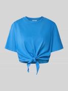 Kort T-shirt met knoopdetail