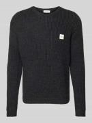 Gebreide pullover met ribboorden