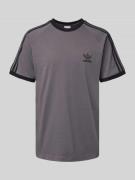 T-shirt met ronde hals en labelstitching