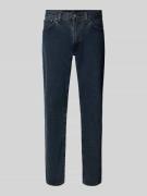 Relaxed straight fit jeans met steekzakken, model '555®'