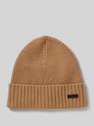 Beanie van scheerwol met labeldetail, model 'Fati'