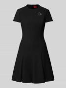 Uitlopende kokerjurk met viscose, model 'KEJULI'