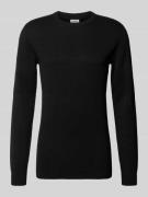 Gebreide pullover met ribboorden