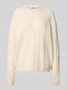 Gebreide pullover met kabelpatroon