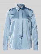 Regular fit overhemdblouse van satijn met platte kraag