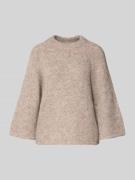 Gebreide pullover met ribboorden