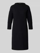 Knielange gebreide jurk met ronde hals