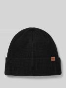 Beanie met labeldetail