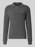 Gebreide pullover met kentkraag