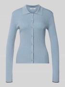 Vest met knoopsluiting