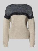 Gebreide pullover met ronde hals
