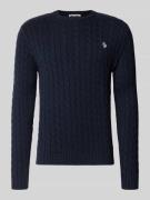 Slim fit gebreide pullover met kabelpatroon