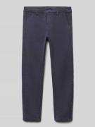 Straight fit chino met steekzakken