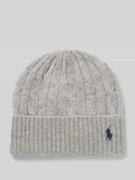 Muts van een mix van wol en kasjmier