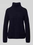 Gebreide pullover met opstaande kraag, model 'ARWEN'