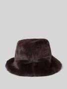 Muts van imitatiebont, model 'Hut'