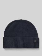 Muts van zuivere wol, model 'Solid'