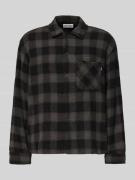 Geruit overhemd in verkort model met borstzak