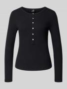 Slim fit shirt met lange mouwen, ronde hals en knoopsluiting
