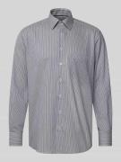 Regular fit zakelijk overhemd van katoen met kentkraag