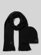 Set van sjaal en muts met cadeaubox