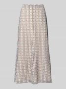 Midirok in all-over look