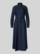 Midi-jurk met strikceintuur