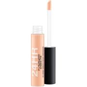 MAC Cosmetics Studio Fix 24-Hour Smooth Wear Concealer NW32