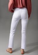 NU 25% KORTING: Aniston CASUAL Bootcut jeans enkelvrije lengte