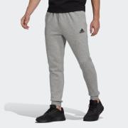 NU 20% KORTING: adidas Sportswear Sportbroek ESSENTIALS FLEECE REGULAR...